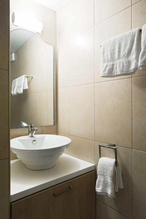 Palm Tree Oriental House And Homestay Polis エクステリア 写真